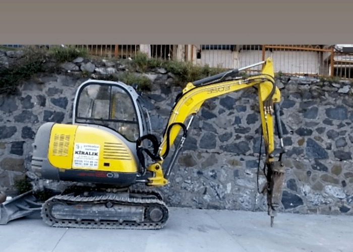 is-makinesi-kiralama-fiyatlari